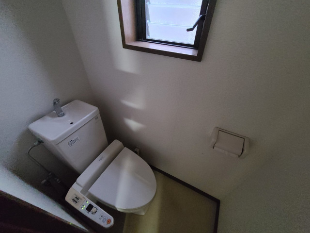 【トイレ】 | ベルアージュ | 別号室の写真になります。現況優先。