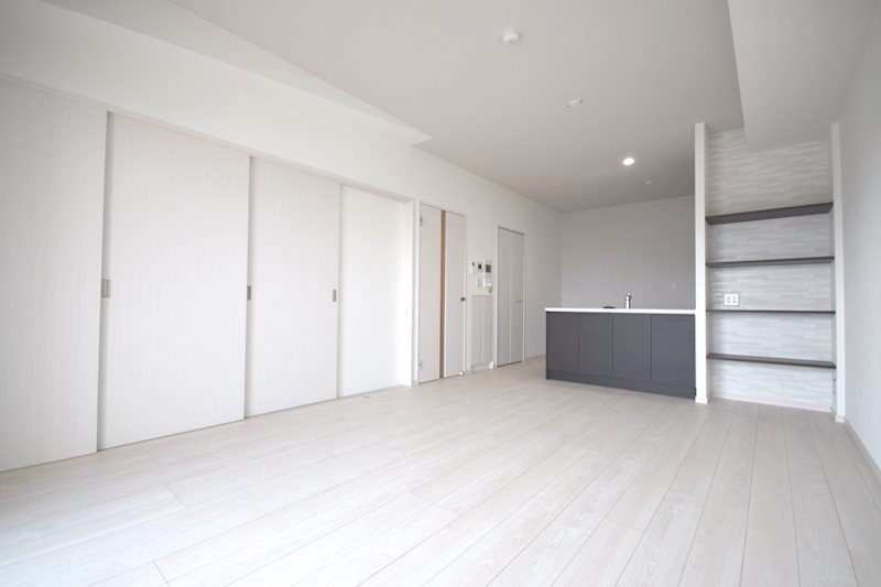 熊本市中央区水前寺６丁目の賃貸マンションの居間・リビング