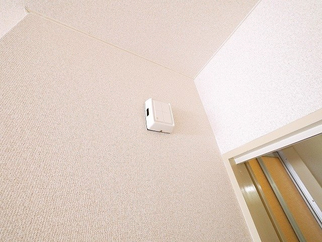 パインハイツ桜井の設備|ドアホン
