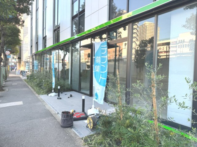レオセントラルスクエアIIIのエントランス