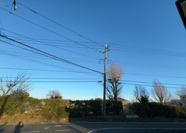 【展望】 | 土地の地勢が高台の場合、景色を綺麗にみることができ、景色にこだわってお家探ししている方におすすめです！また平坦地よりも風通しがいいというメリットがあります。デメリットもあるので是非現地でご確認下さい。