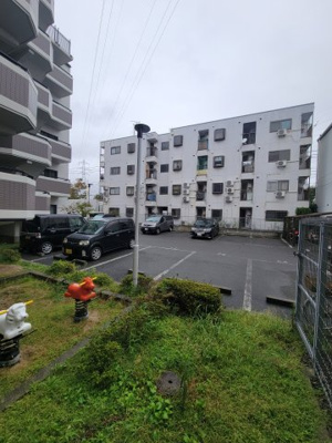 【その他】 | グレイシィーK・Y | 敷地内遊具あり!(^^)!