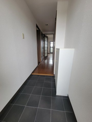 【玄関】 | グレイシィーK・Y