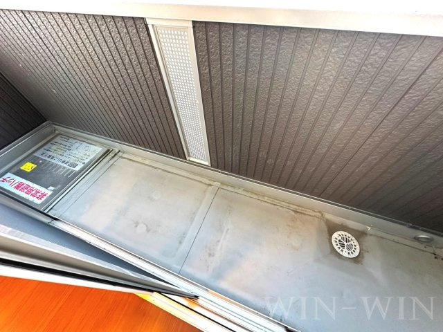 K MAEDAのバルコニー