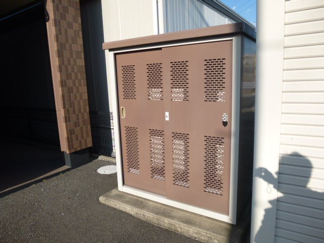 サンテームYのその他共用部分|敷地内ゴミST・当番なし。