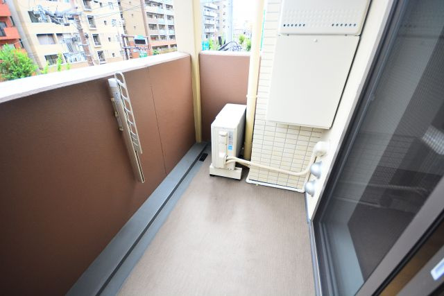 サンセリテ至誠会松崎町のバルコニー