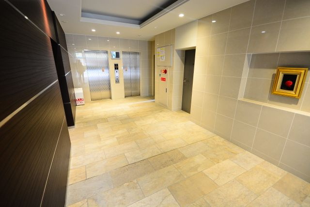 サンセリテ至誠会松崎町のエントランス