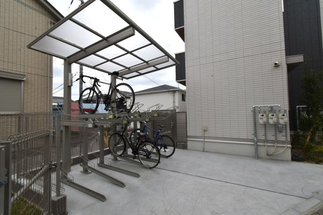 Ｄ－ＲＯＯＭ桂川のその他共用部分
