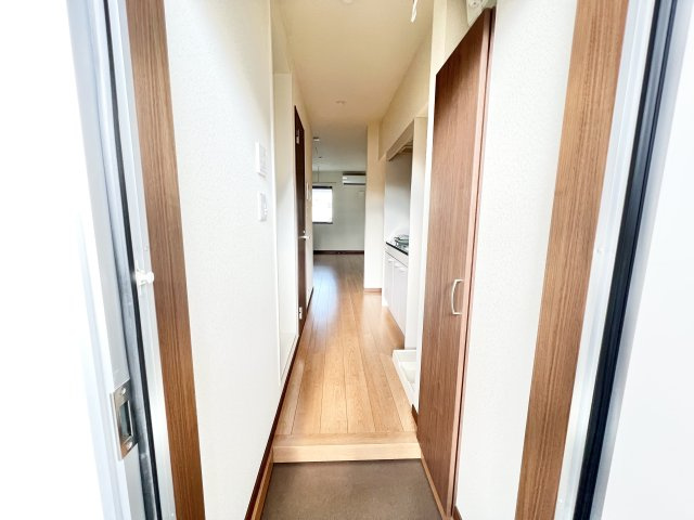 メゾンときわ四街道の玄関|※別部屋参考写真