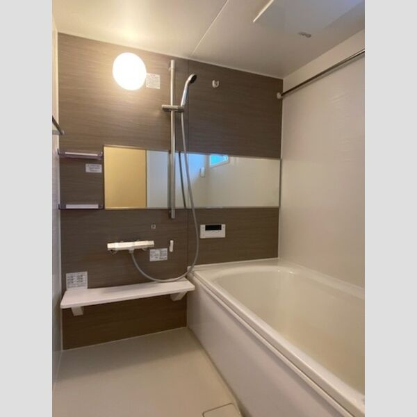 Ｄ－ＲＯＯＭ桂川の浴室