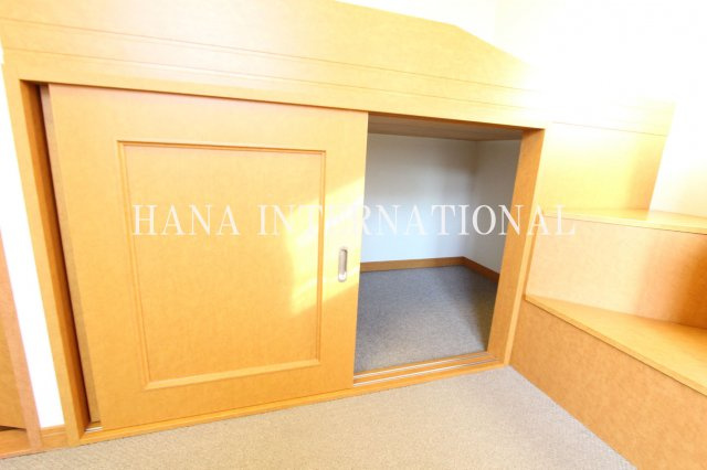 レオパレスジュネスの収納