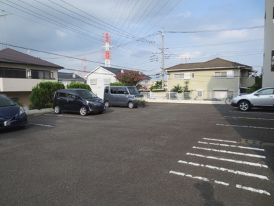 【駐車場】 | ロイヤルメゾン高森