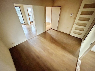 【居間・リビング】 | ロイヤルメゾン高森