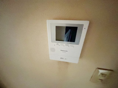 【セキュリティ】 | ロイヤルメゾン高森