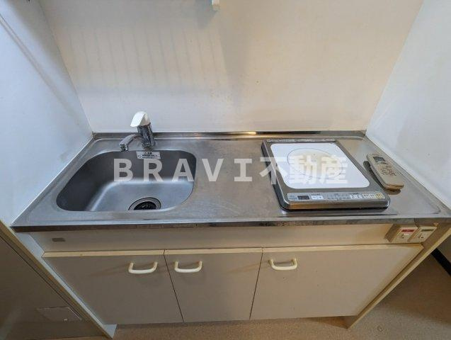 プリヴェ1号館 BRAVI不動産のキッチン