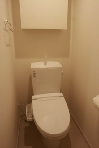 【トイレ】 | リブリ・ミッドサマー | シンプルで使いやすいトイレです