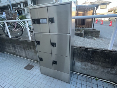 【内装】 | スカイコート橋本第２ | 共有部分は、住民なら誰もが使える設備のこと。例えば駐車場やエレベーター、インターネット設備、セキュリティ設備などがあります。他にも、マンションの廊下・外部階段やエントランス・ゴミ置き場などがあります。