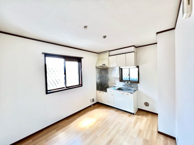 フォンテーヌDの居間・リビング|※別部屋参考写真