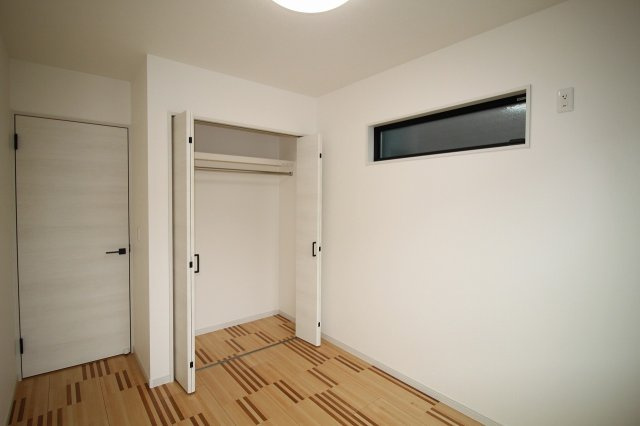 百石町　中古戸建（未入居物件）　2号地（全5棟）の収納|2Ｆ　北西の部屋　5.32帖