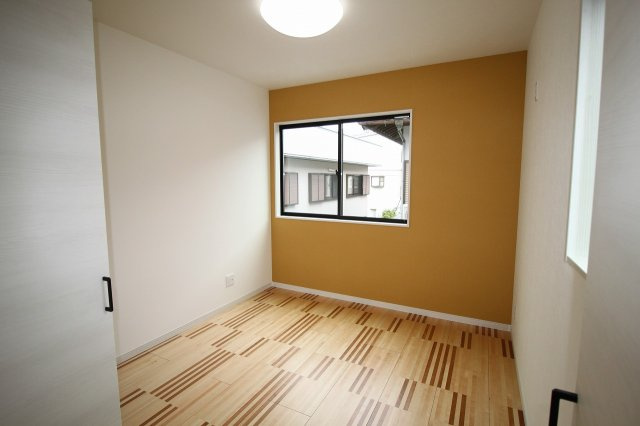 百石町　中古戸建（未入居物件）　2号地（全5棟）の洋室|2Ｆ　北東の部屋　6.0帖