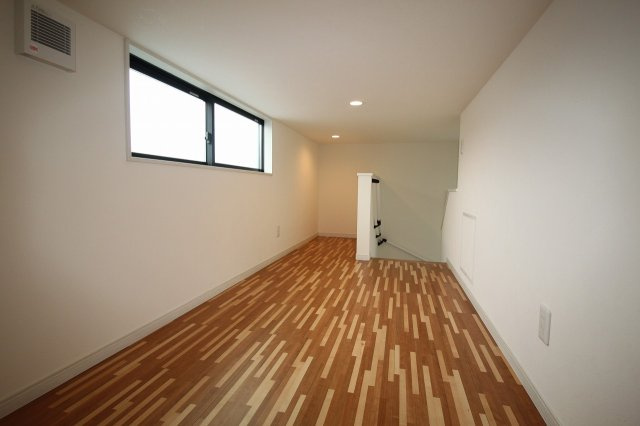 百石町　中古戸建（未入居物件）　2号地（全5棟）の収納|小屋裏収納