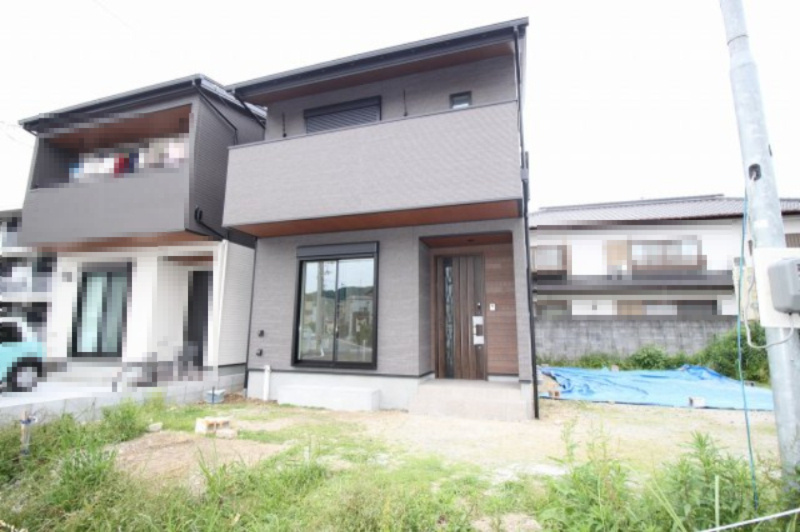 百石町　中古戸建（未入居物件）　2号地（全5棟）の外観