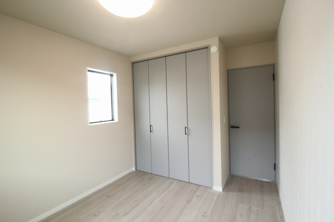 百石町　3号地　新築戸建の収納|2Ｆ　北東の部屋　5.23帖