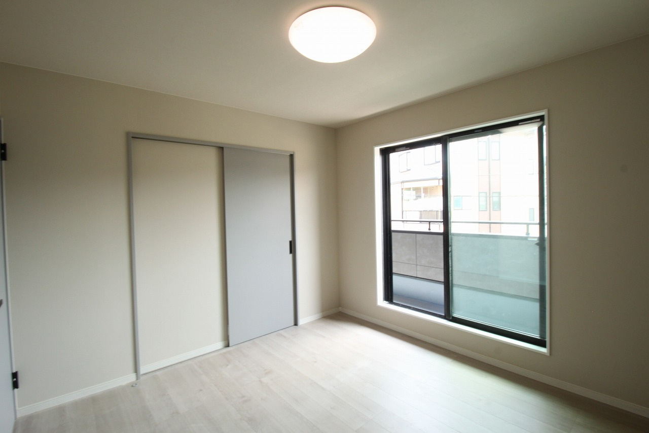 百石町　3号地　新築戸建の洋室|2Ｆ　南の部屋　6.41帖