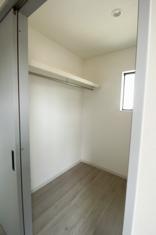 百石町　3号地　新築戸建の収納|2Ｆ　南の部屋　6.41帖