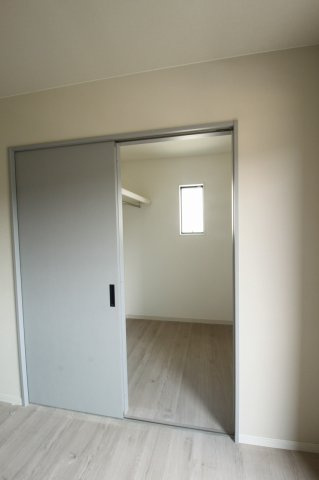 百石町　3号地　新築戸建の収納|2Ｆ　南の部屋　6.41帖