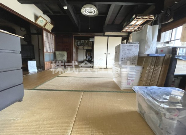 七山池原売家の和室