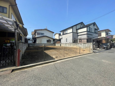 【外観】 | 岸和田市中北町・土地41坪・建築条件なし・更地渡し・区画整理地内 | 建物外観を気になさる方へ、見た目の良い物件です