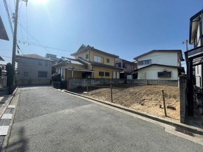 【前面道路含む現地写真】 | 岸和田市中北町・土地41坪・建築条件なし・更地渡し・区画整理地内 | 前面道路含む現地写真です