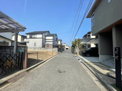 【前面道路含む現地写真】 | 岸和田市中北町・土地41坪・建築条件なし・更地渡し・区画整理地内 | 前面道路含む現地写真です