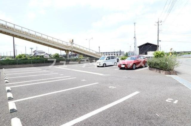パークドオートム　Ａの駐車場