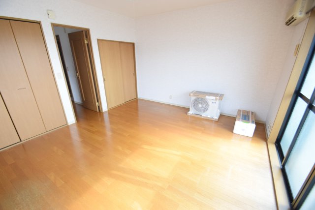 【寝室】 | 落ち着いて過ごせるお部屋なので、寝室にいかがでしょうか