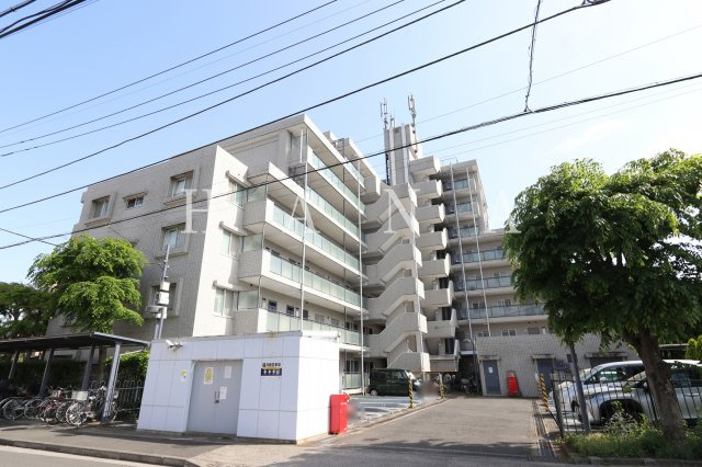 ロイヤルキャステージ恋ヶ窪の外観