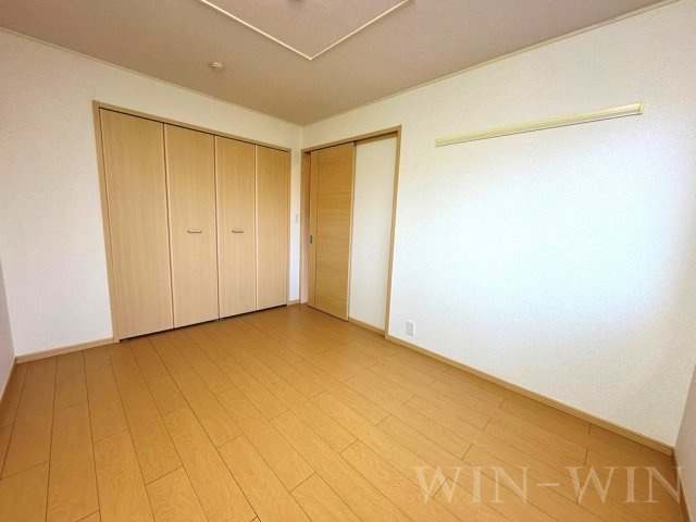 ブルック 菅池の洋室