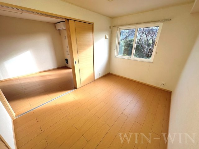 ブルック 菅池の内装