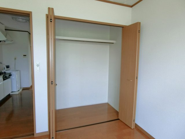 剣英館Ⅱの収納