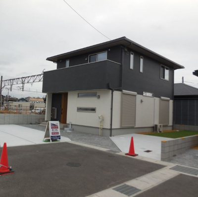 【外観】 | プランタウン山陽小野田市小野田駅前10号地 | ツートンカラーのシックな外観