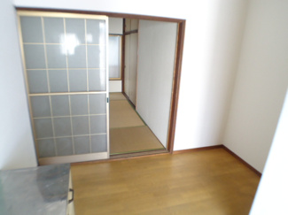 【居間・リビング】