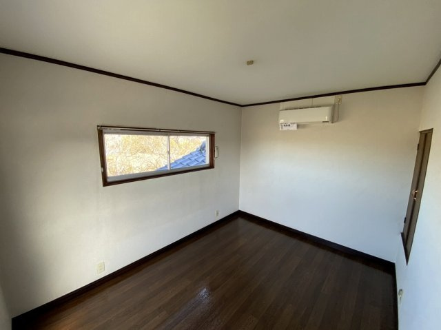 大川市中八院　中古住宅の洋室