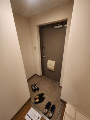 コモド嵯峨の玄関