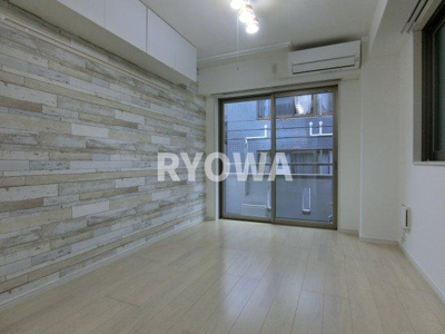 【居間・リビング】 | BRILLIAGE御徒町 | 掲載の写真は退去前の写真となります。