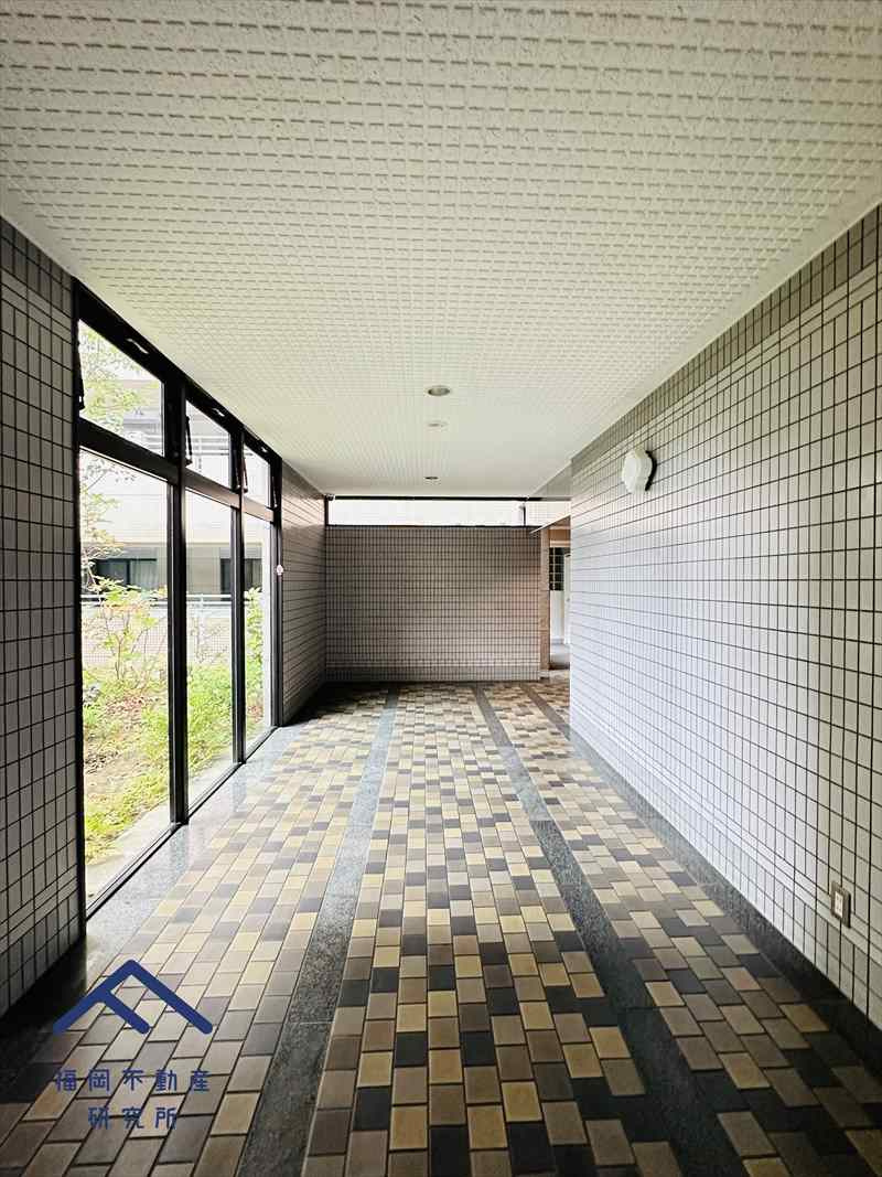 シーサイドももちヴェルデコート2番館のエントランス