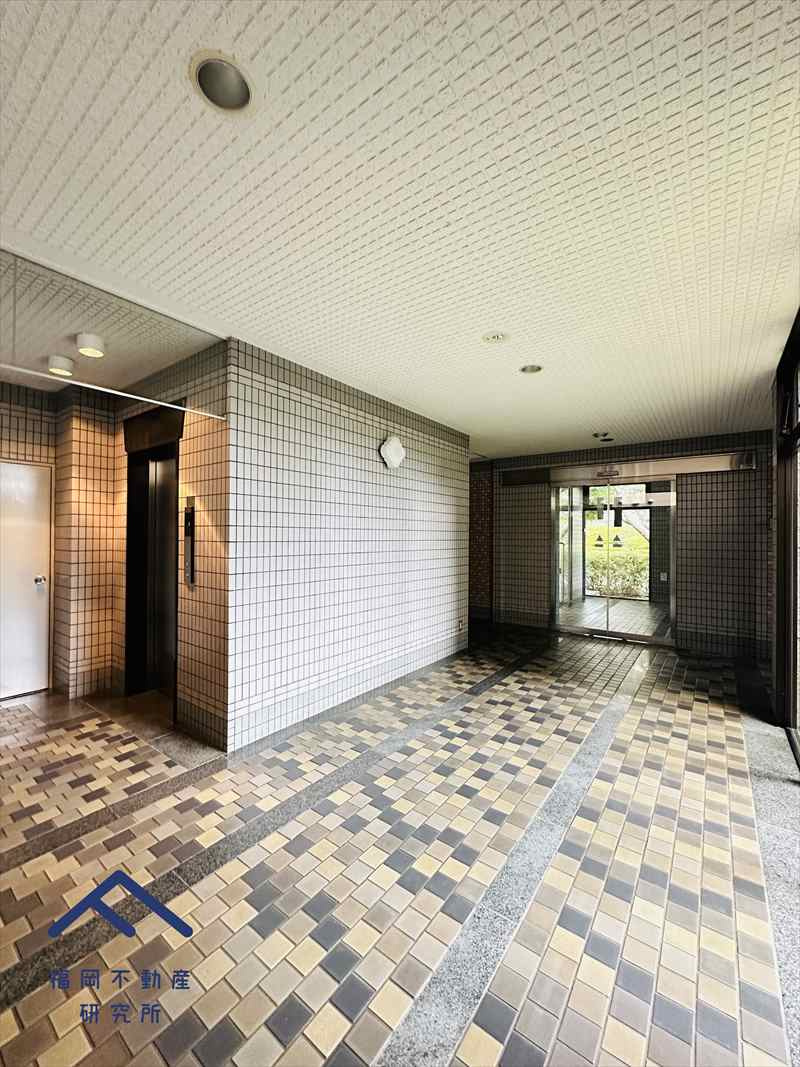 シーサイドももちヴェルデコート2番館のエントランス