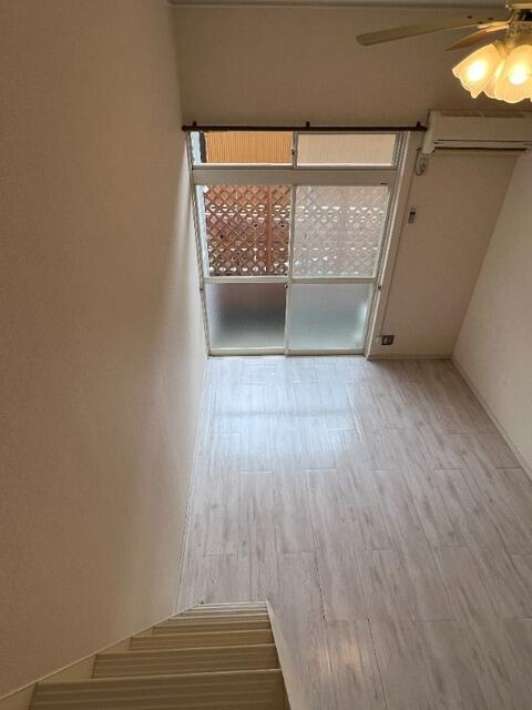 ロフトからのお部屋の様子