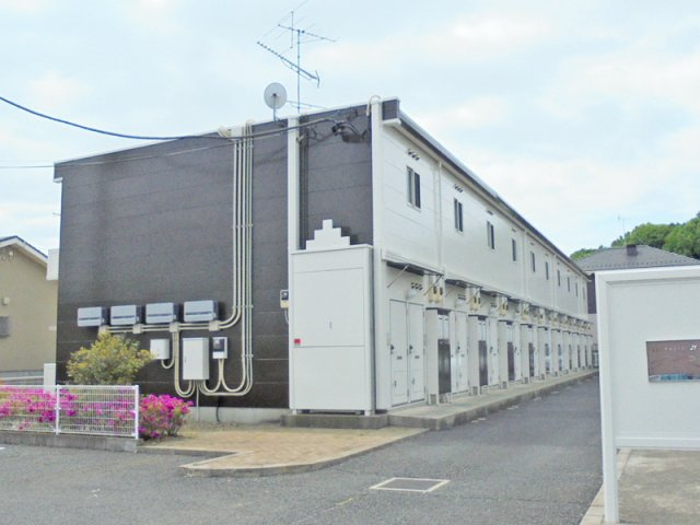 レオパレスAZUREの外観|画像1