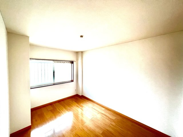 ミクロコスモスの寝室|※別部屋参考写真